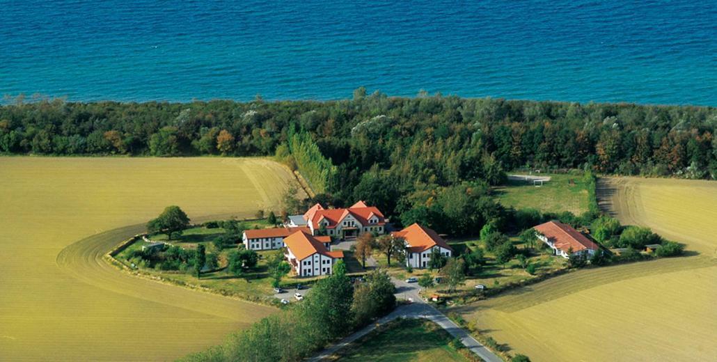 Hotel Ostseeland ロストック エクステリア 写真