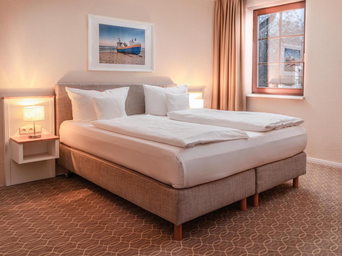 Hotel Ostseeland ロストック エクステリア 写真