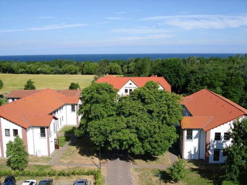 Hotel Ostseeland ロストック エクステリア 写真